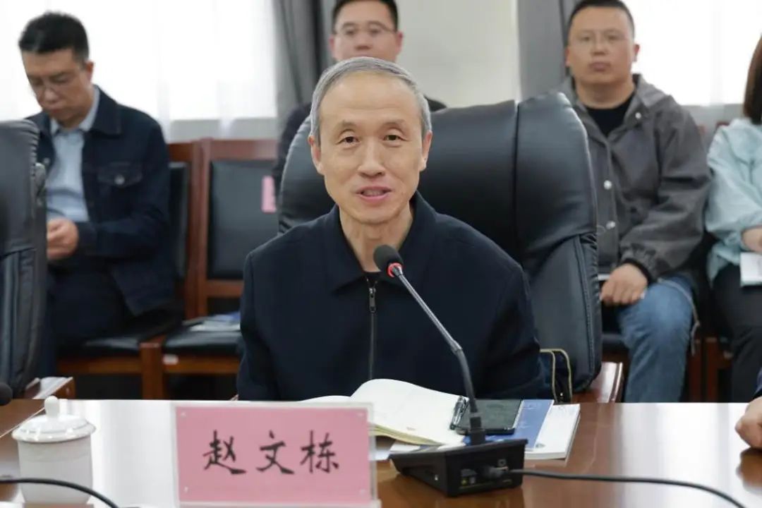 ee37bc6d-76e3-40fb-bd31-881cfcf0824c